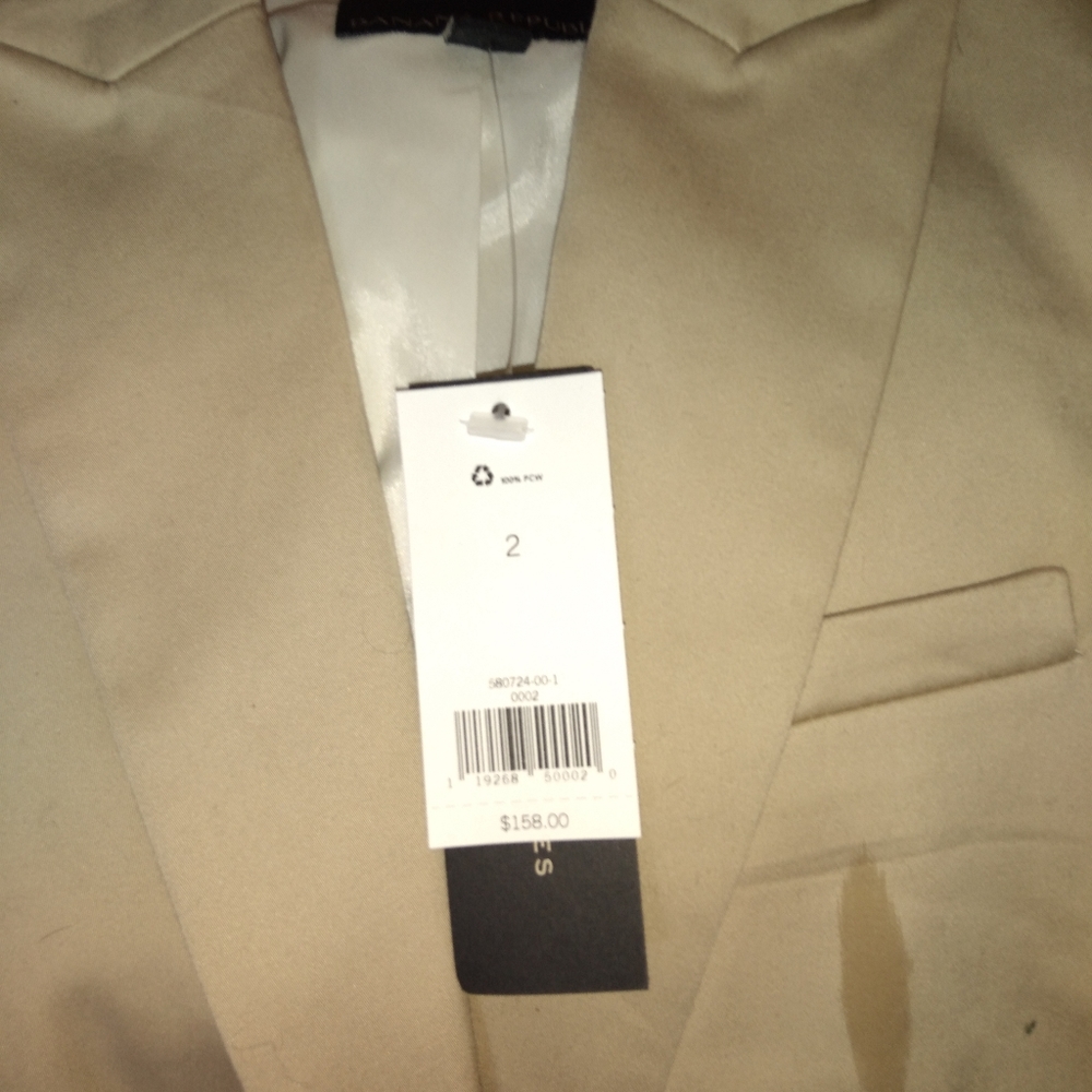 Blazer - Picture 4 of 9